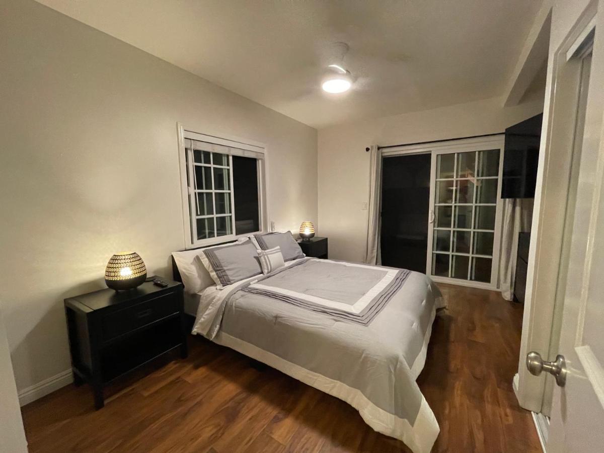 Your Away From In Beautiful Santa Monica Holiday home